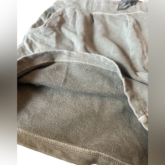 Old Navy Sweatpant Shorts / Green / Size Medium / Oversized / 3" inseam - Picture 4 of 9